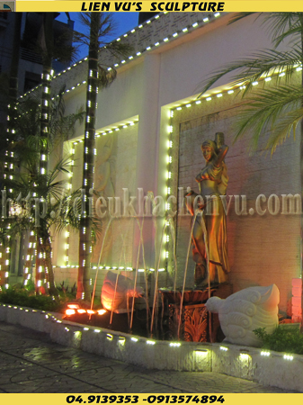 Tượng cô ôm bình đổ nước - Tiểu cảnh nhà hàng Nhật Hồng